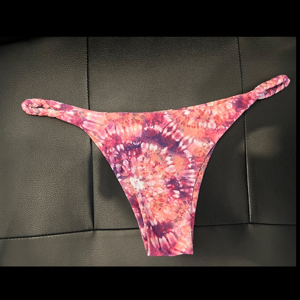 Kulani Kinis Cheeky Braided Bottom